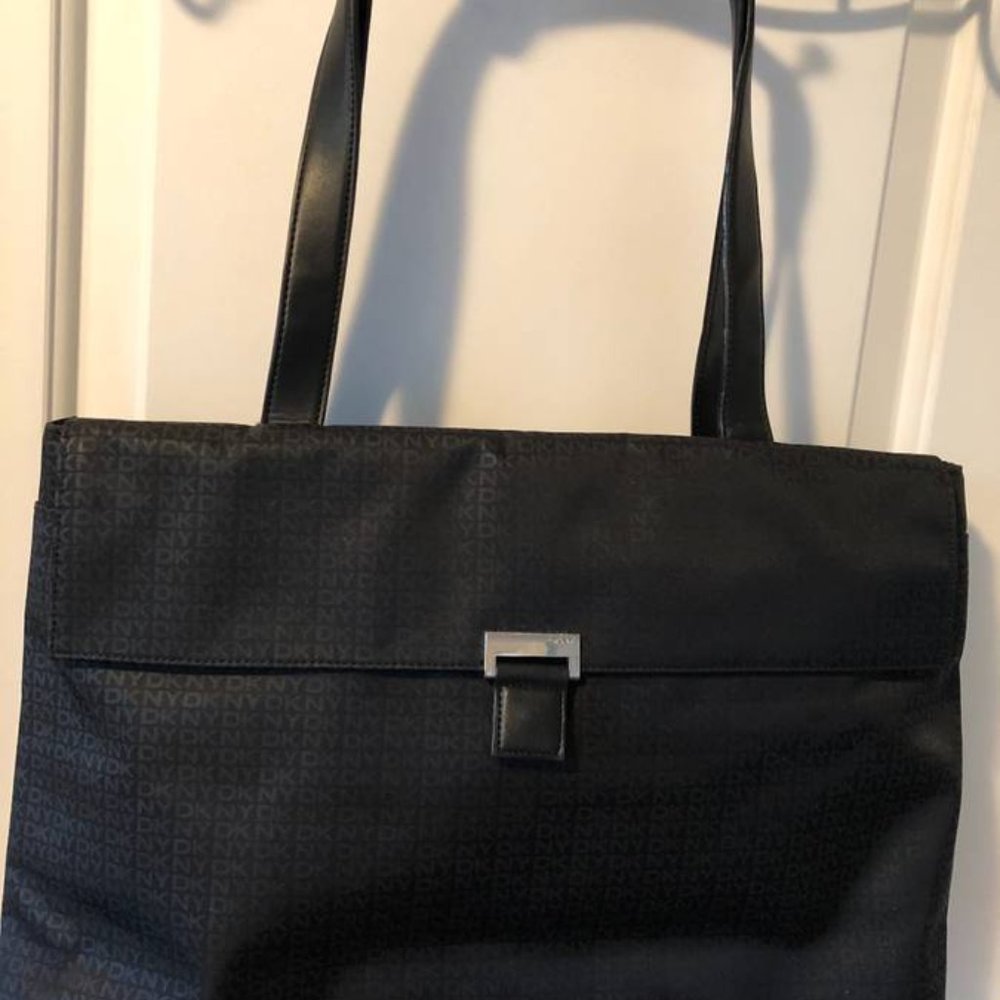 DKNY Large Leather/ Nylon Tote Shoulder Laptop Handbag